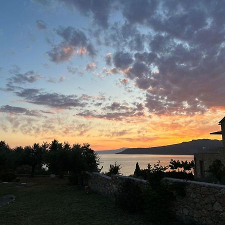 Amoni Holiday Homes Kardhamili Buitenkant foto